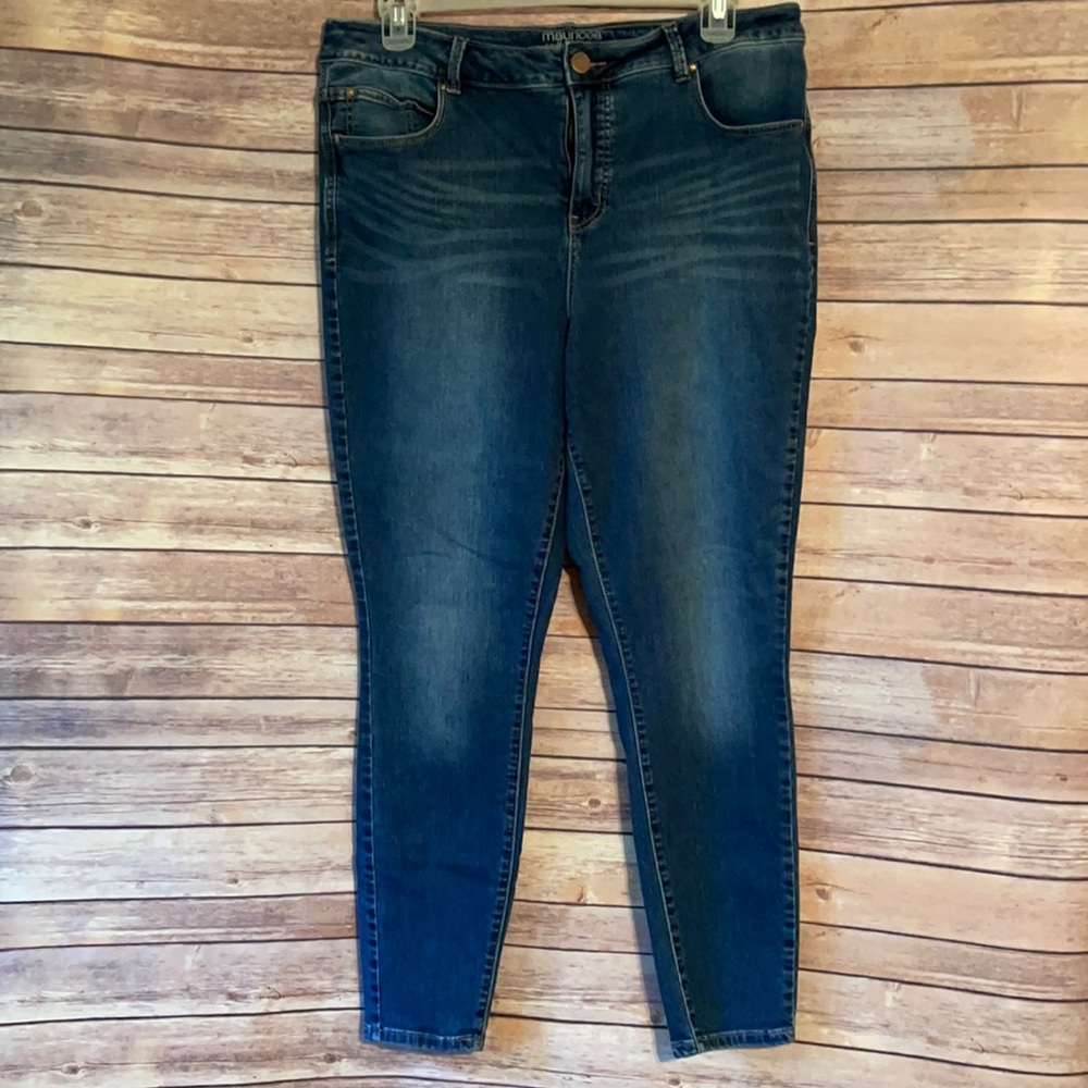 Skinny jeans